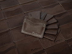 Корпоротивные подарки из кожи